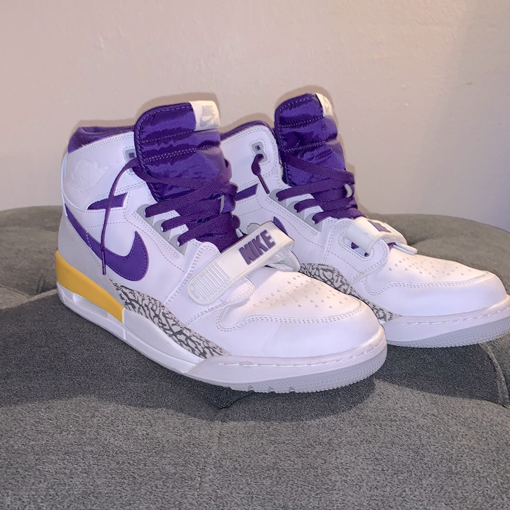 JORDAN LEGACY 312 LAKERS